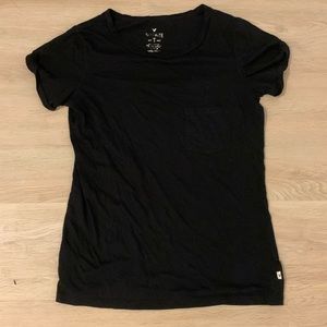 3 for $15 American Eagle simple black tee
